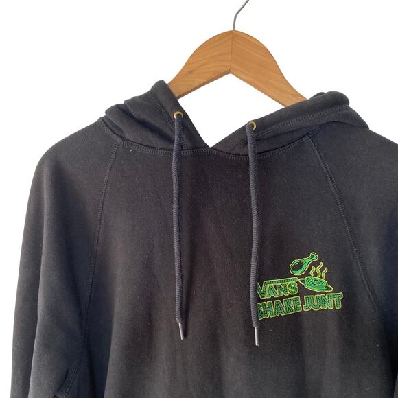 Vans Shake Junt Black M Pullover Hoodie Chicken and Waffles Streetwear Skater - Picture 2 of 7
